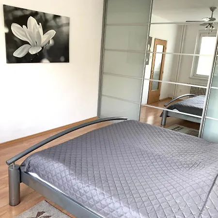 公寓 Apartament T&hos 特尔纳瓦